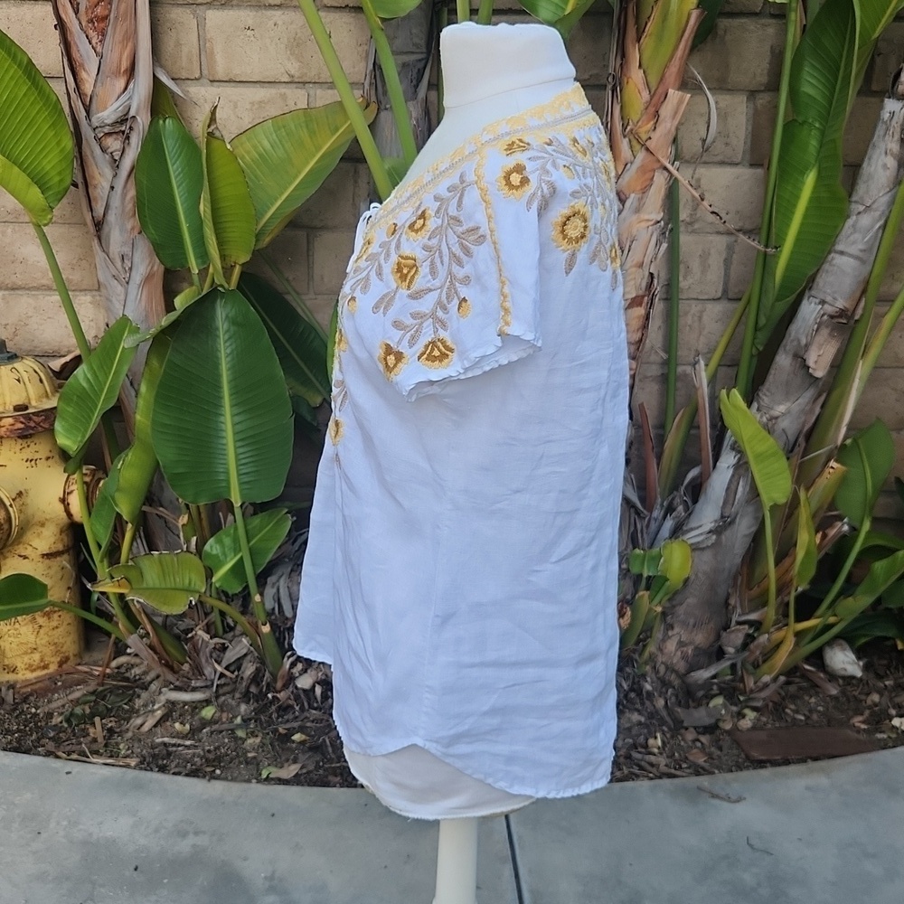 Johnny Was linen white yellow floral embroidered lace front top small - Picture 2 of 9
